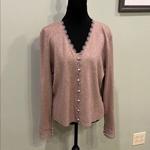Milano Women's V-Neck Sweater in Heather Blush with Pearl Accents